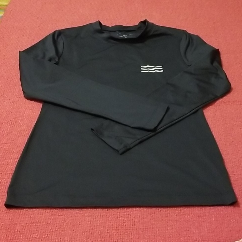 T-shirt by sol angeles